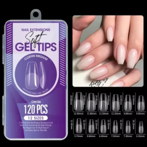 Boîte professionnelle de 120 pièces de capsules américaines mains Soft Gel de forme Medium Coffin référence OM-06, avec tableau des 12 tailles millimétrées et visuel de manucure ballerine couleur blanc laiteux milky, Cosminty La Réunion.